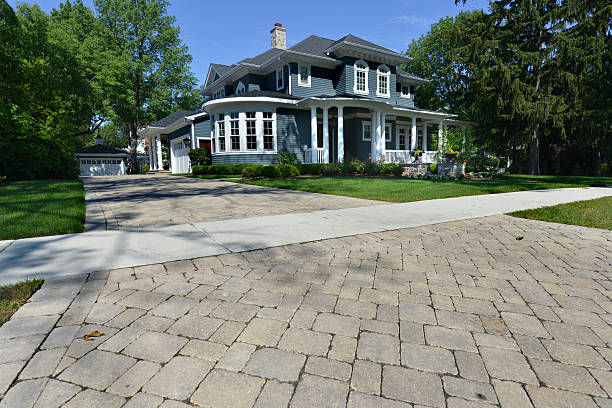 Best Residential Paver Driveway  in Deephaven, MN